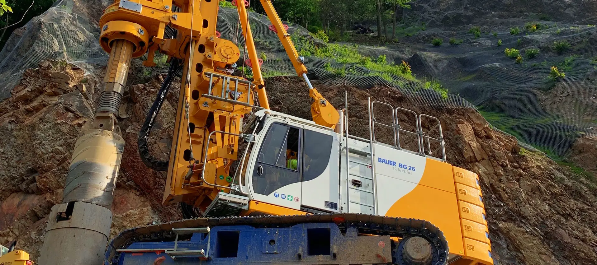 V Line Drilling Rigs BAUER. DEMAR Machinery, unic distributior al gamei BAUER în România.